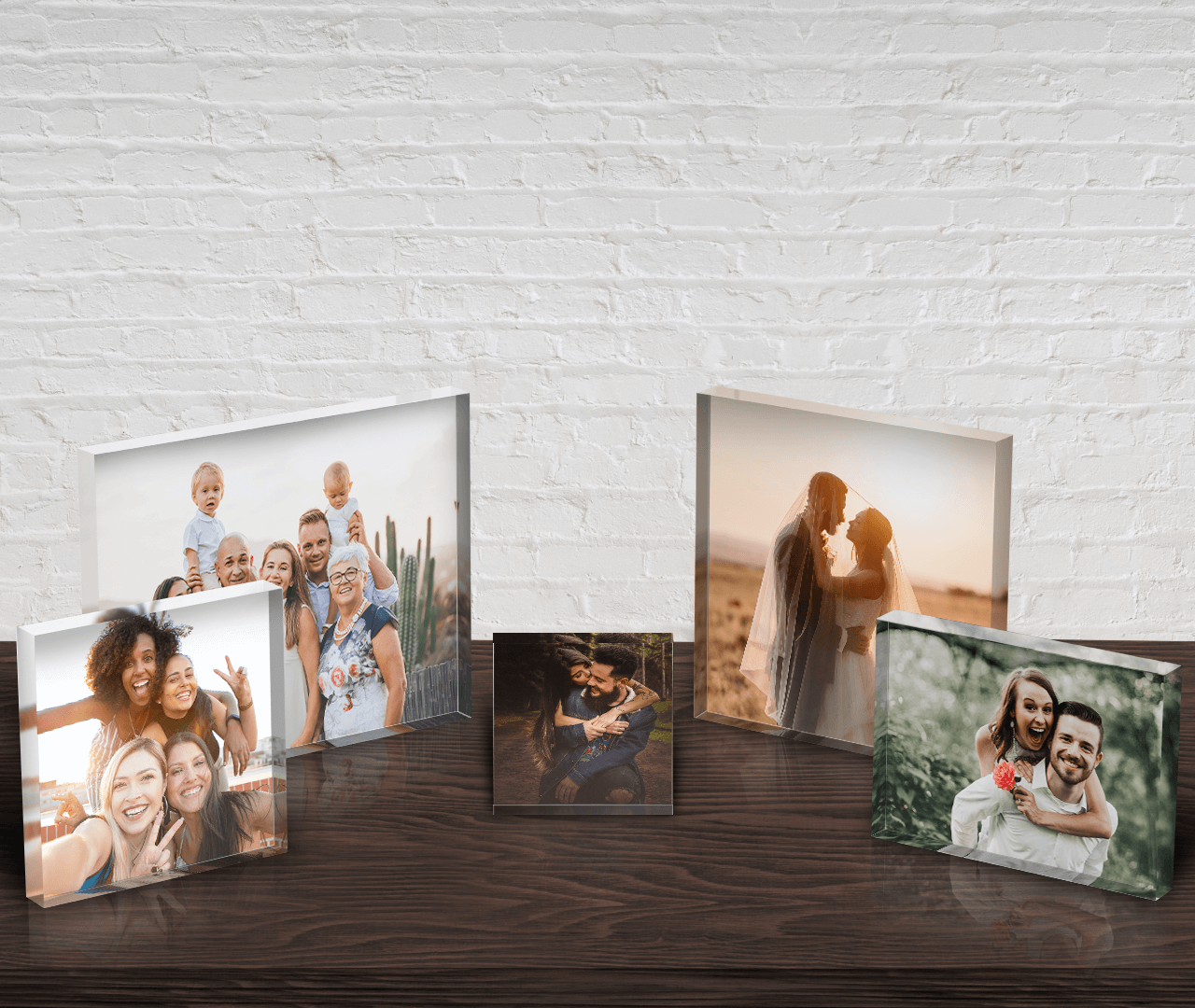 Acrylic Block Photo Frame Product Display with Different Sizes and Pictures